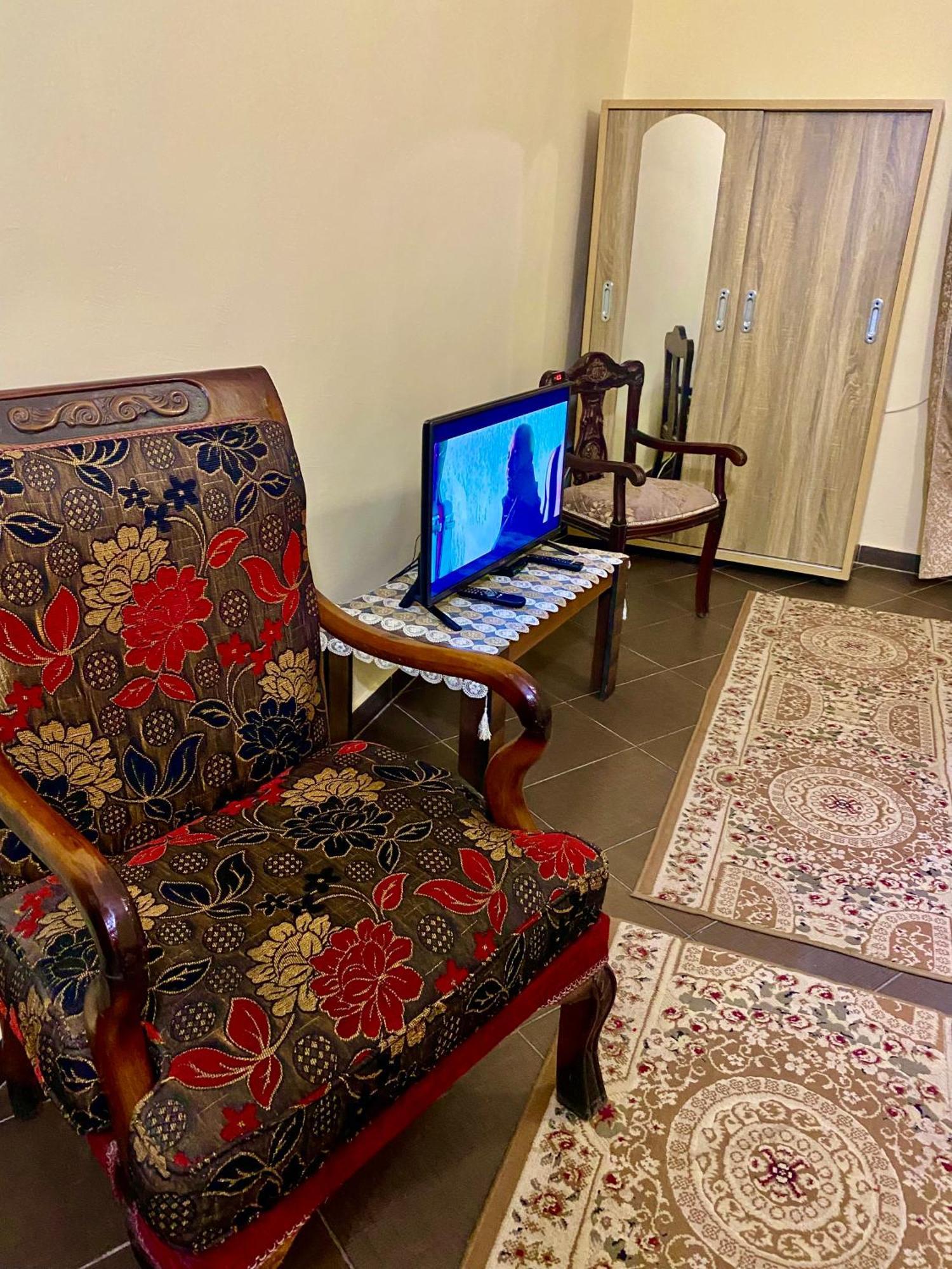 Momen Pyramids Inn Kafret el-Gabal المظهر الخارجي الصورة