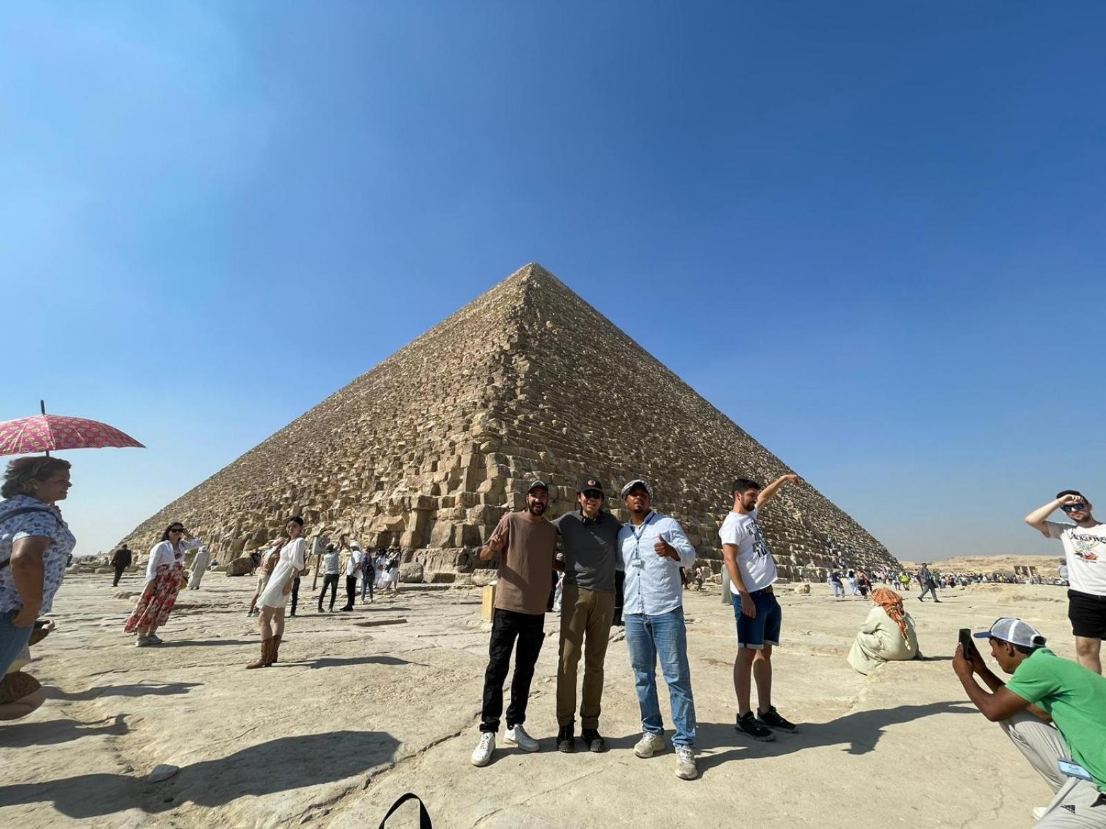 Momen Pyramids Inn Kafret el-Gabal المظهر الخارجي الصورة
